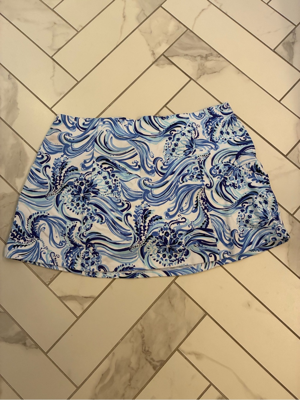 Lilly Pulitzer Blue White Paisley Floral Skort Size XL Gold Buttons